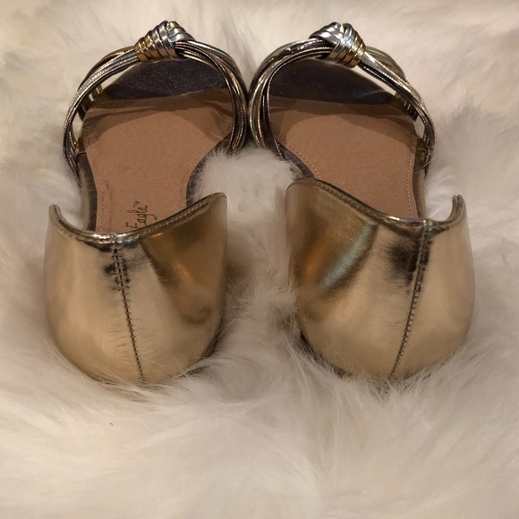 NWOB American Eagle Metallic Gold Bowknot Flats - Picture 5 of 6